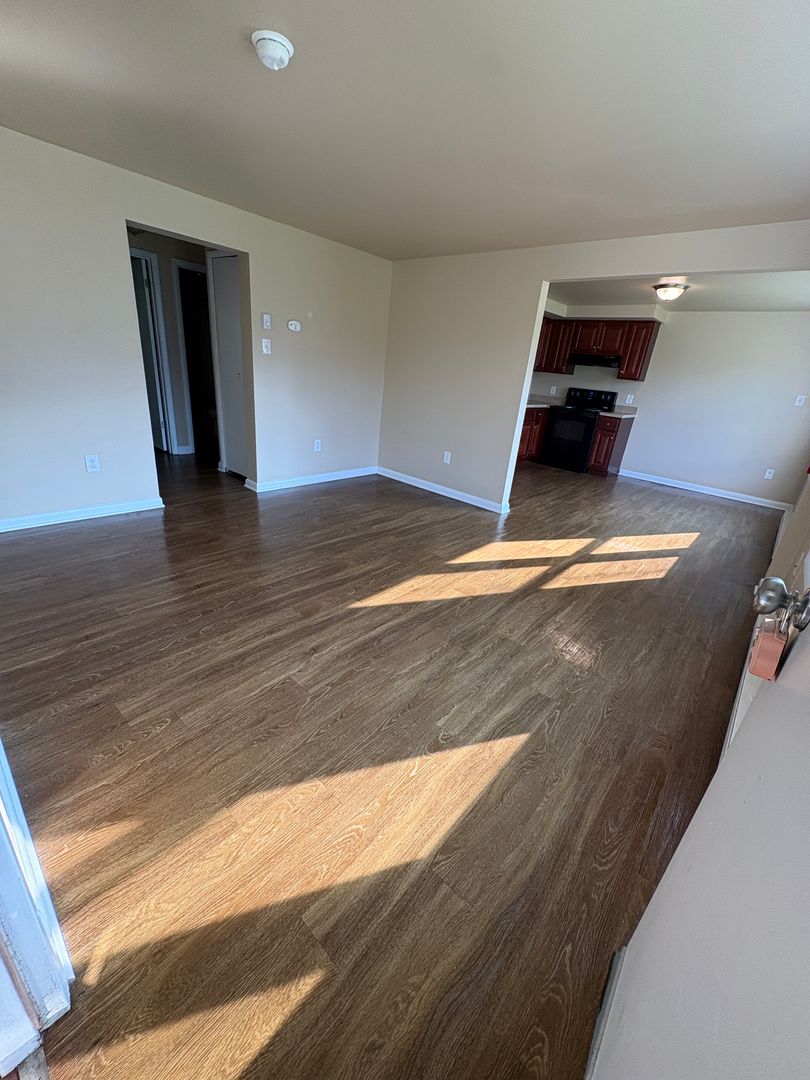 East Stroudsburg Apartment: 339 Race Street/10 Adams Street/106 Madison St