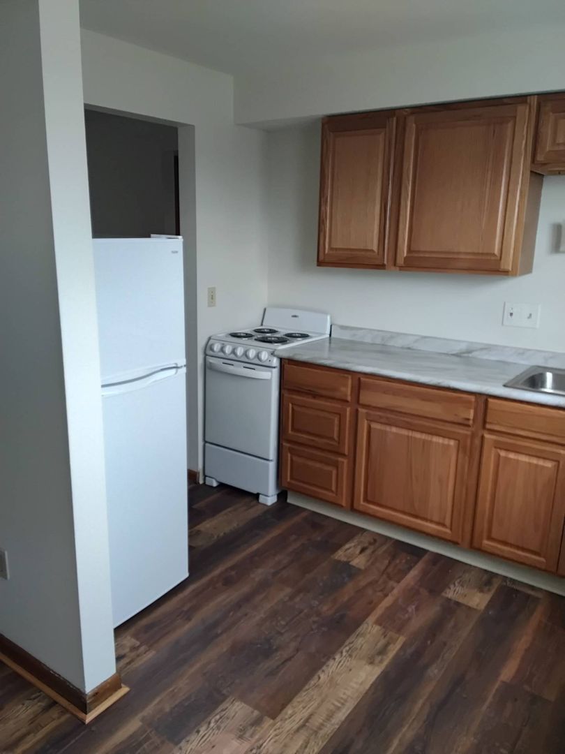 Syracuse Apartment: 138 Polk Street