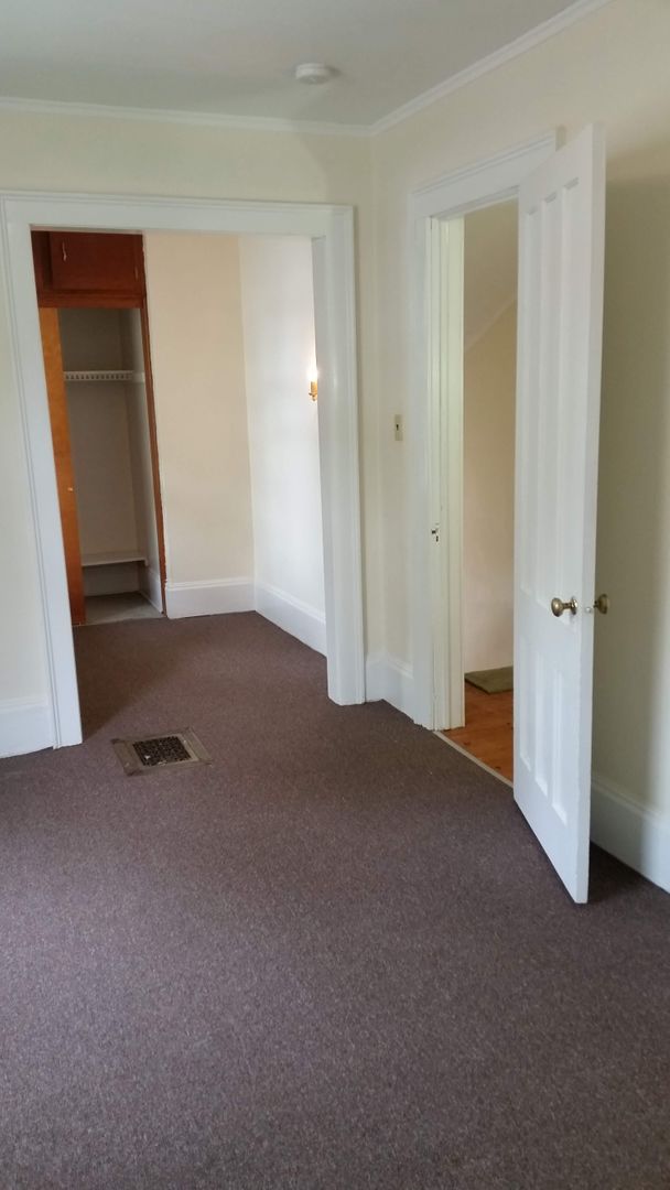 Syracuse House: 116 Trinity Place