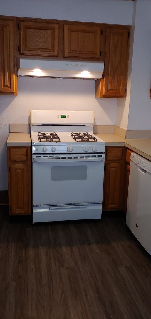 Syracuse Apartment: 349 - 351 Roosevelt Avenue