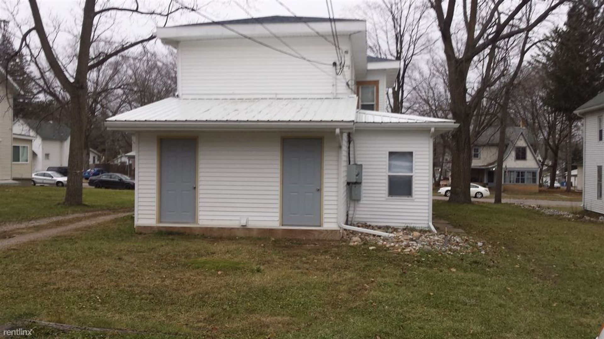 Big Rapids Apartment: 415 S WARREN