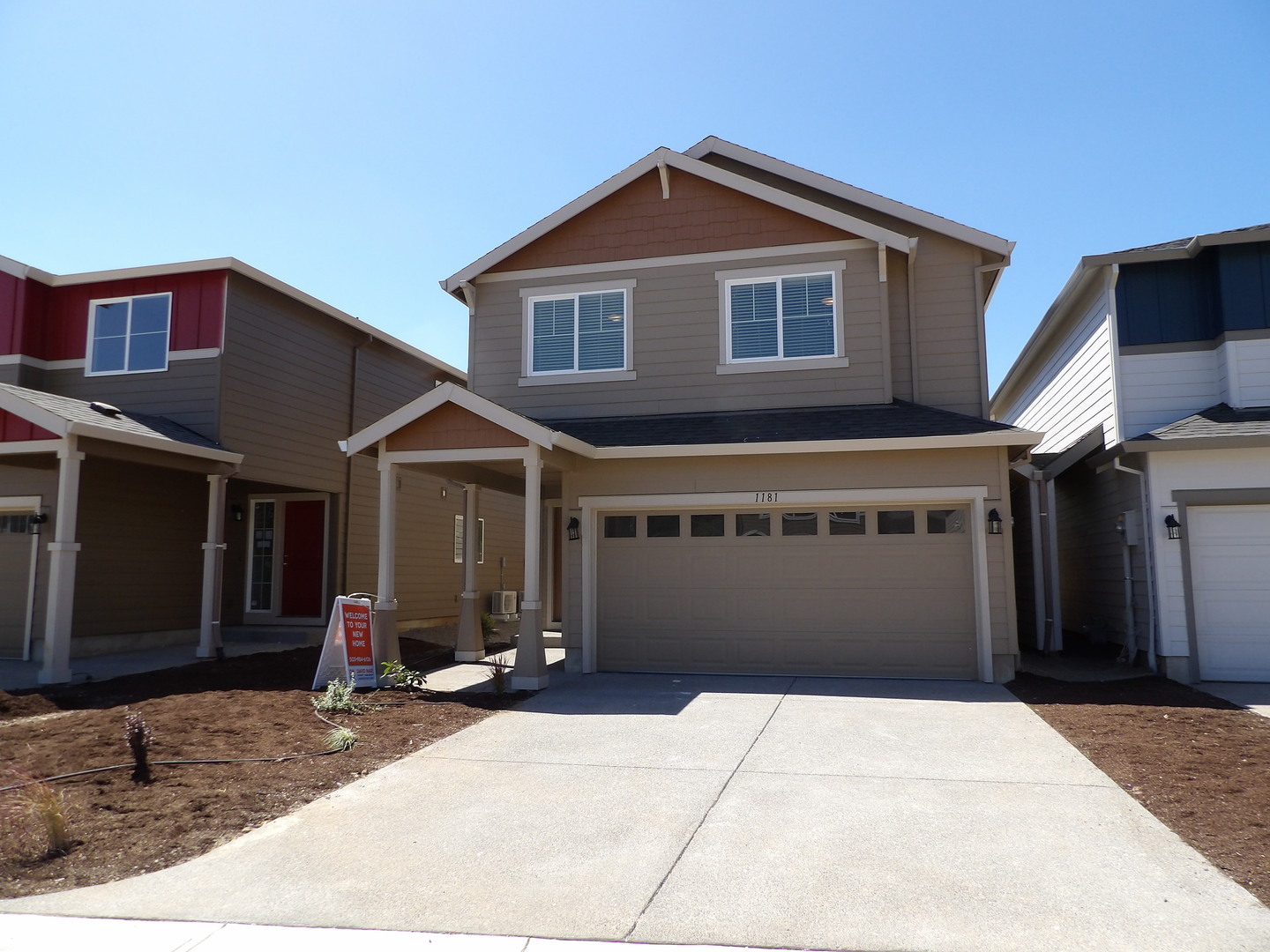 Hillsboro Townhome: 1181 NW 2nd Court