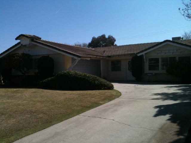 Bakersfield House: 2109 Belvedere Ave.
