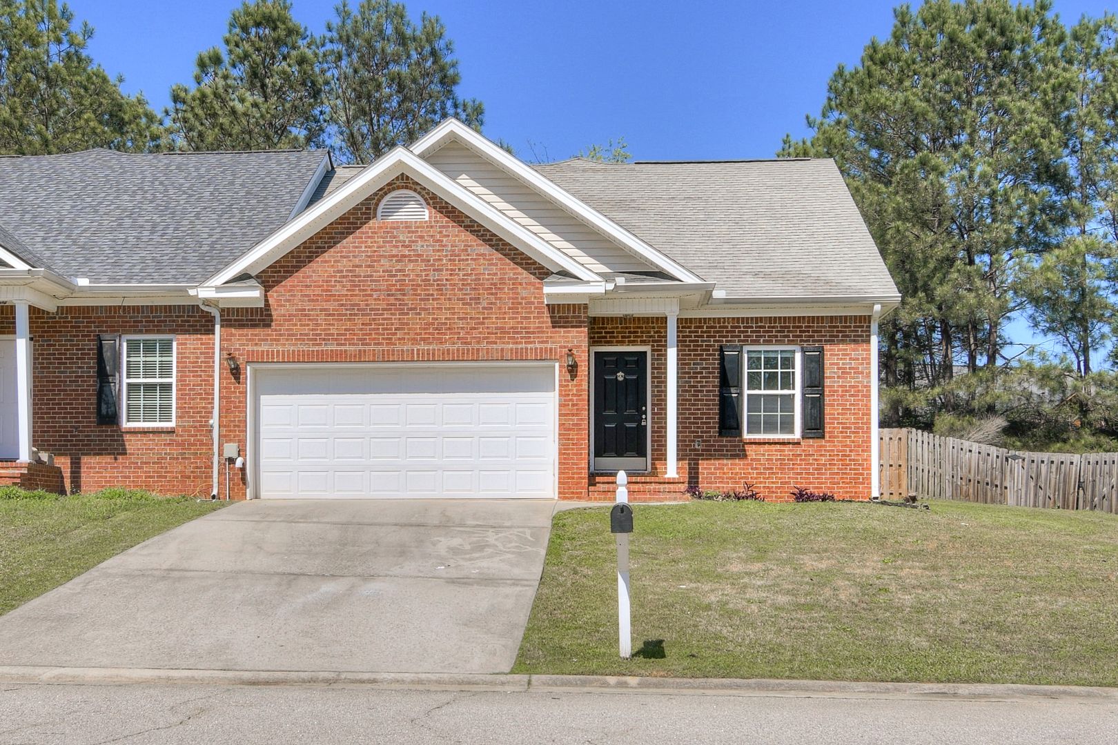 Grovetown House: 534 Midland Passage