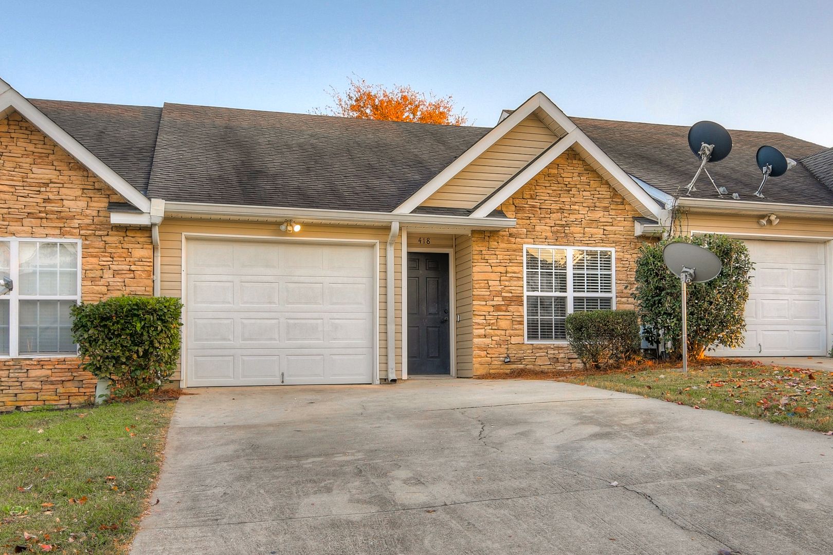 Grovetown House: 418 Northrop Pl
