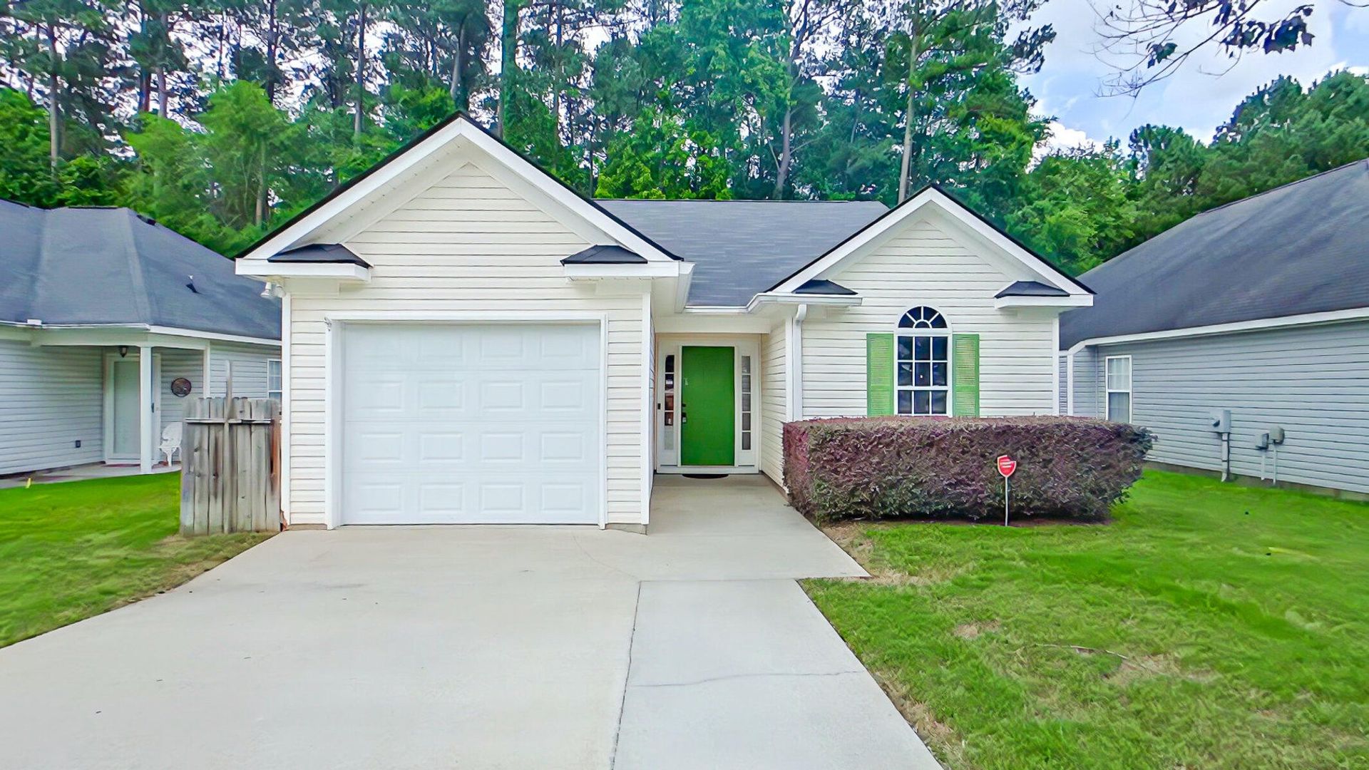 Evans House: 491 Connemara Trl