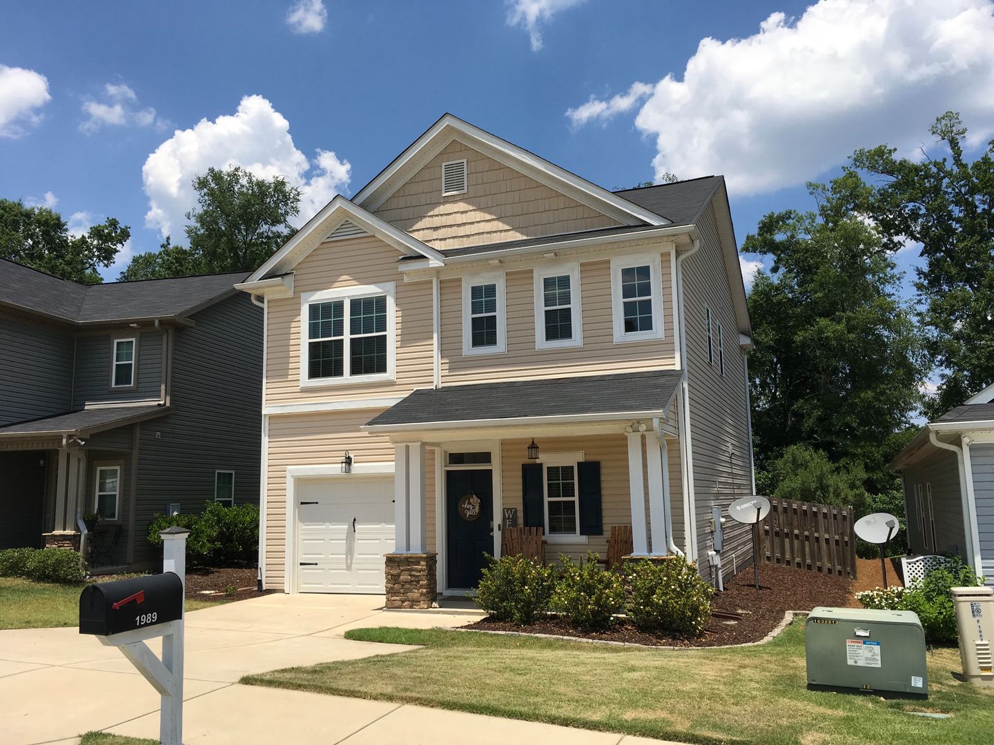 Grovetown House: 1989 Kenlock Drive