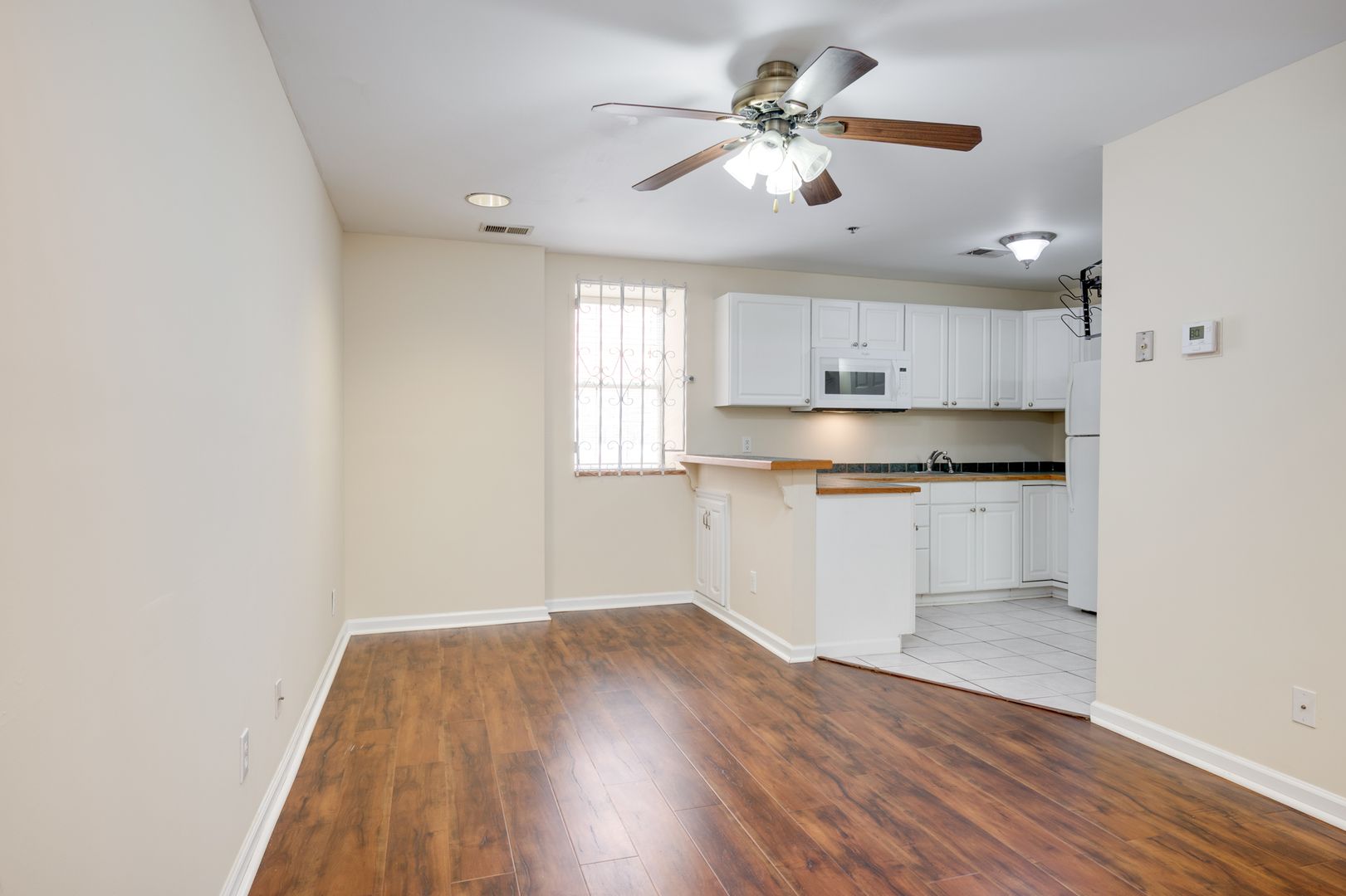 Augusta House: 714 Broad St