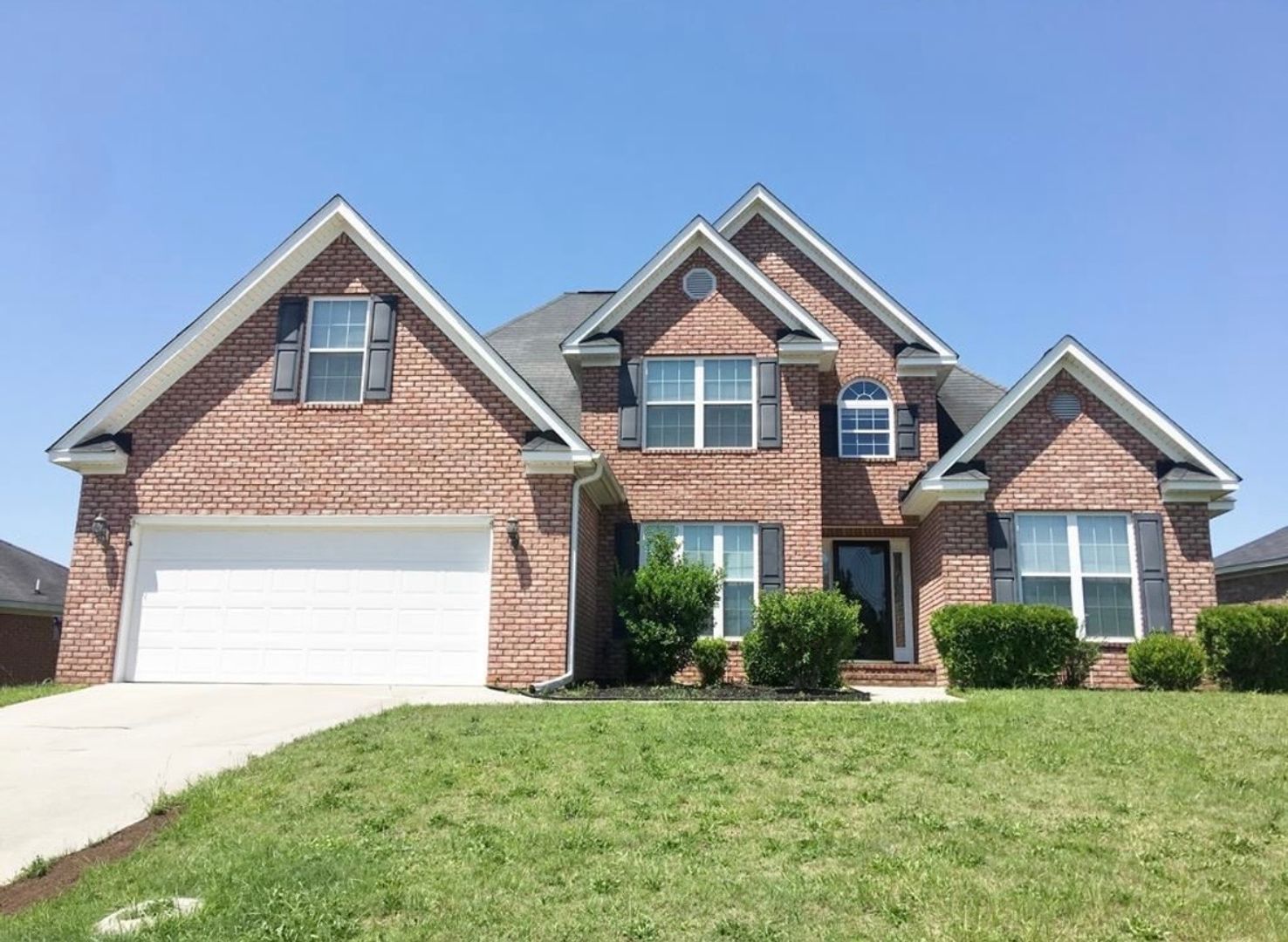 Augusta House: 1832 Heathers Way