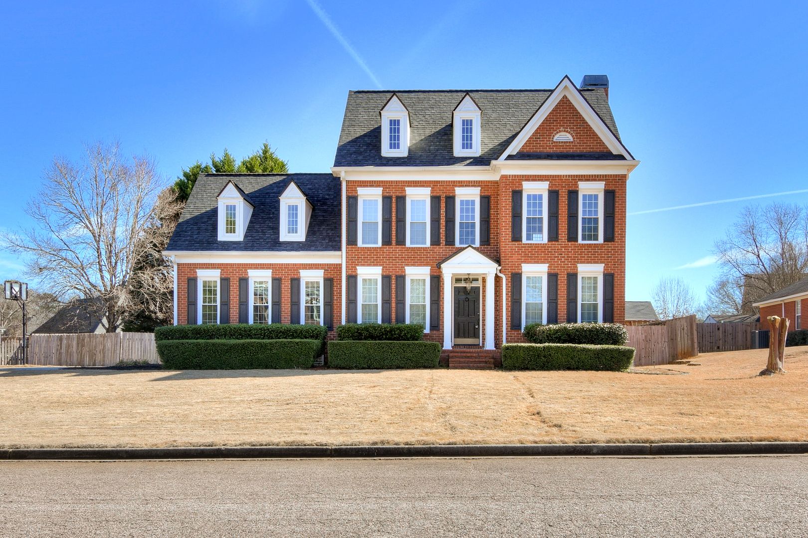 Evans House: 1169 Dartmore Trl