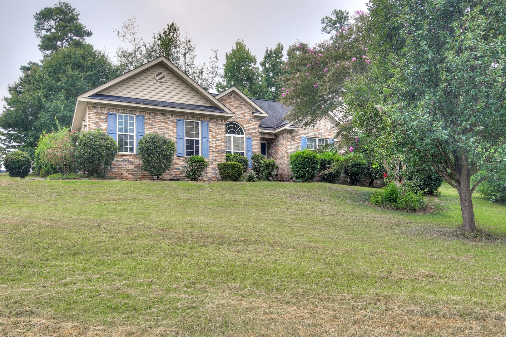 Grovetown House: 1006 Jarrow Pl