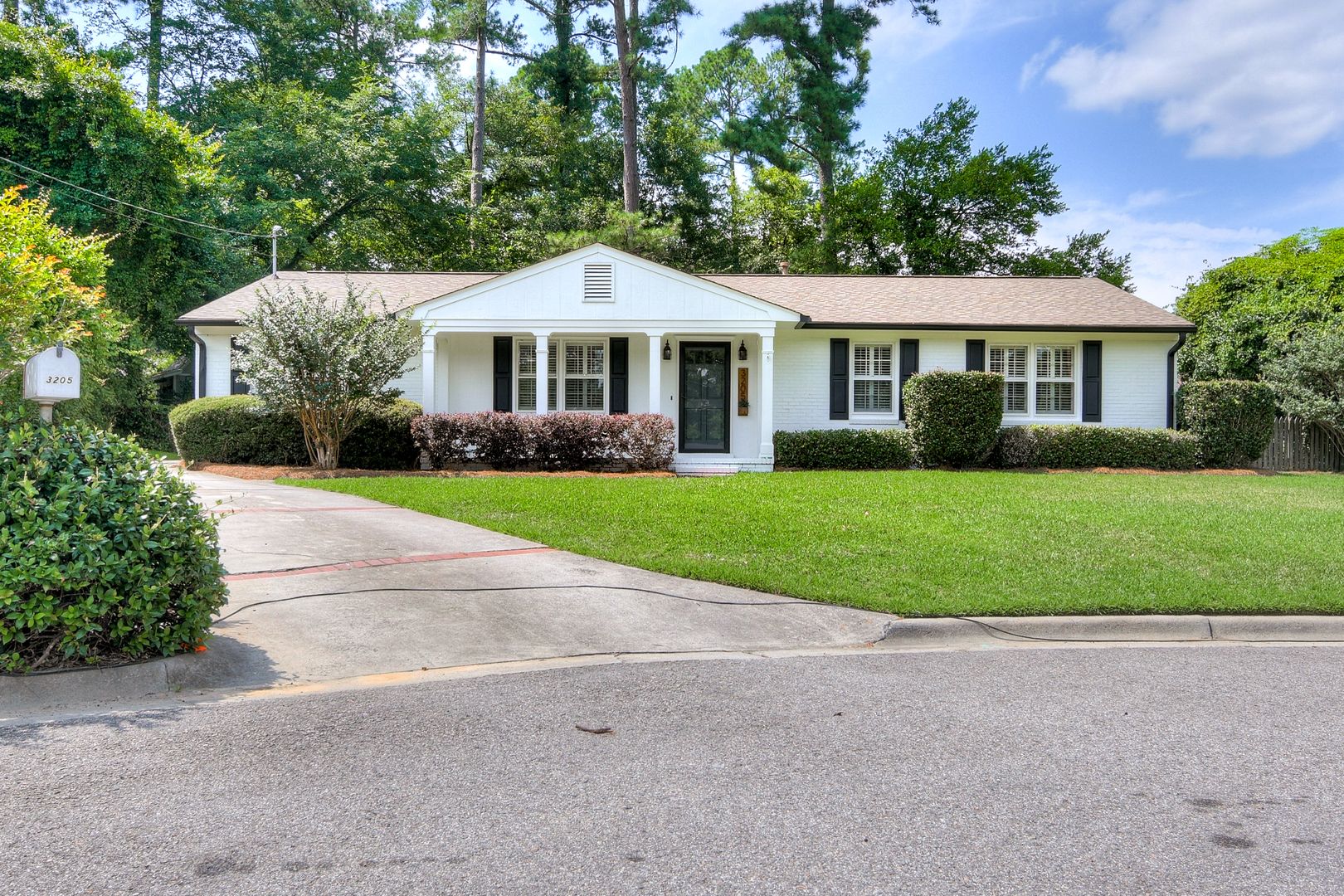 Augusta House: 3205 West Court