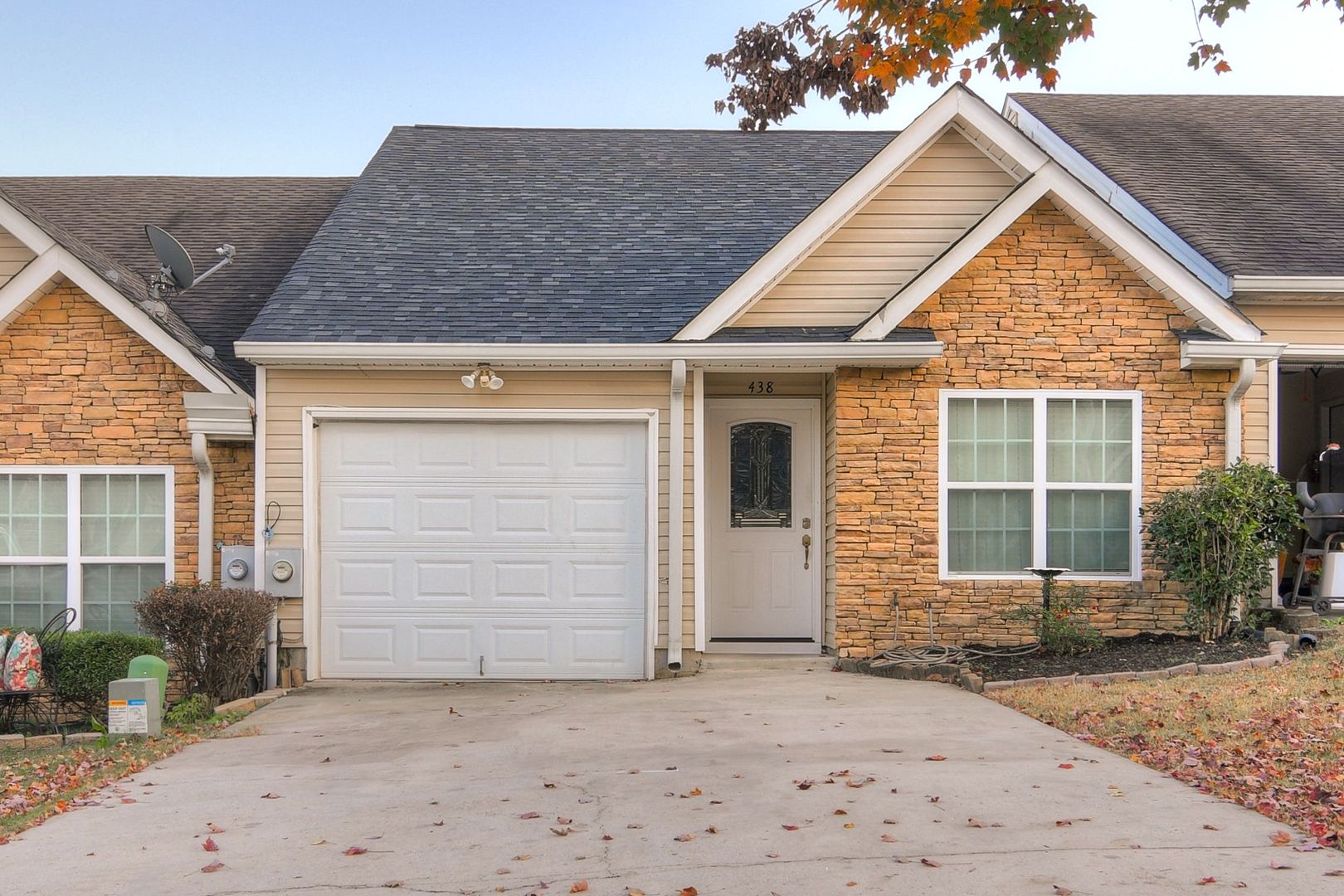 Grovetown House: 438 Northrop Pl