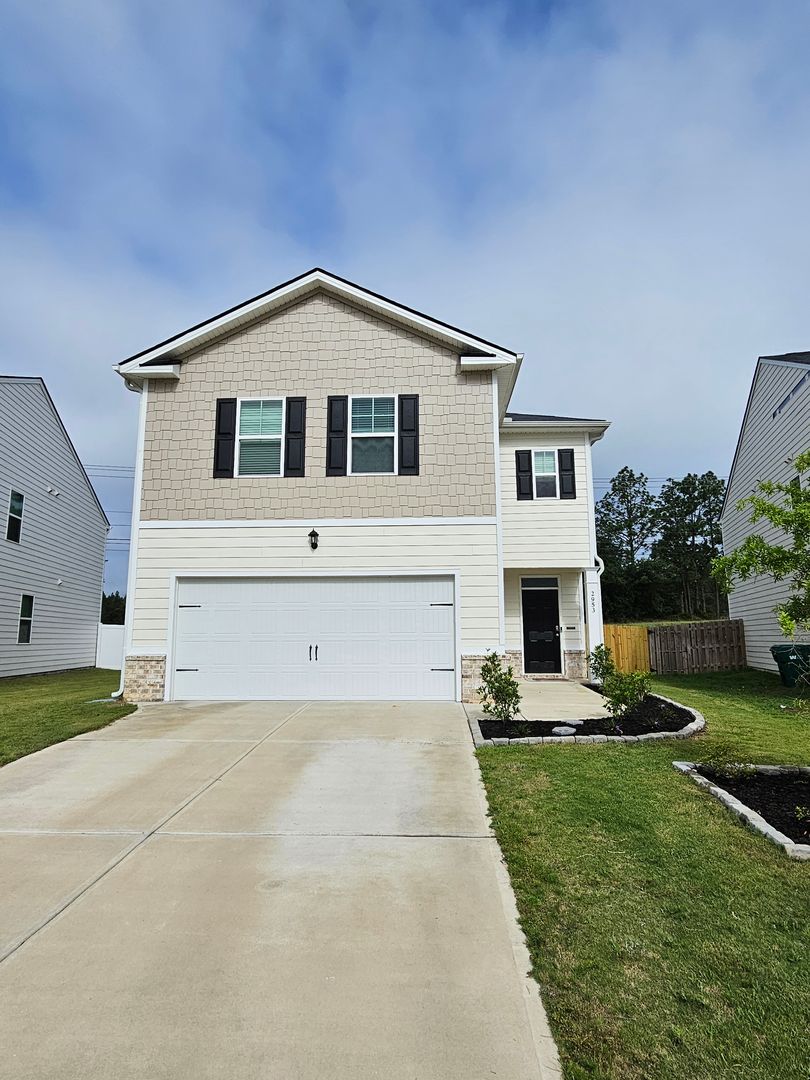 Graniteville House: 2953 Calli Crossing Dr