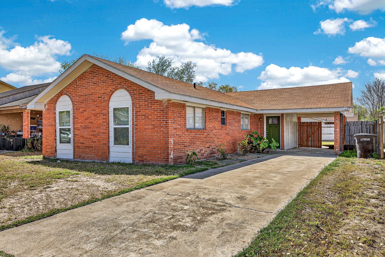McAllen House: 2113 Gull Avenue