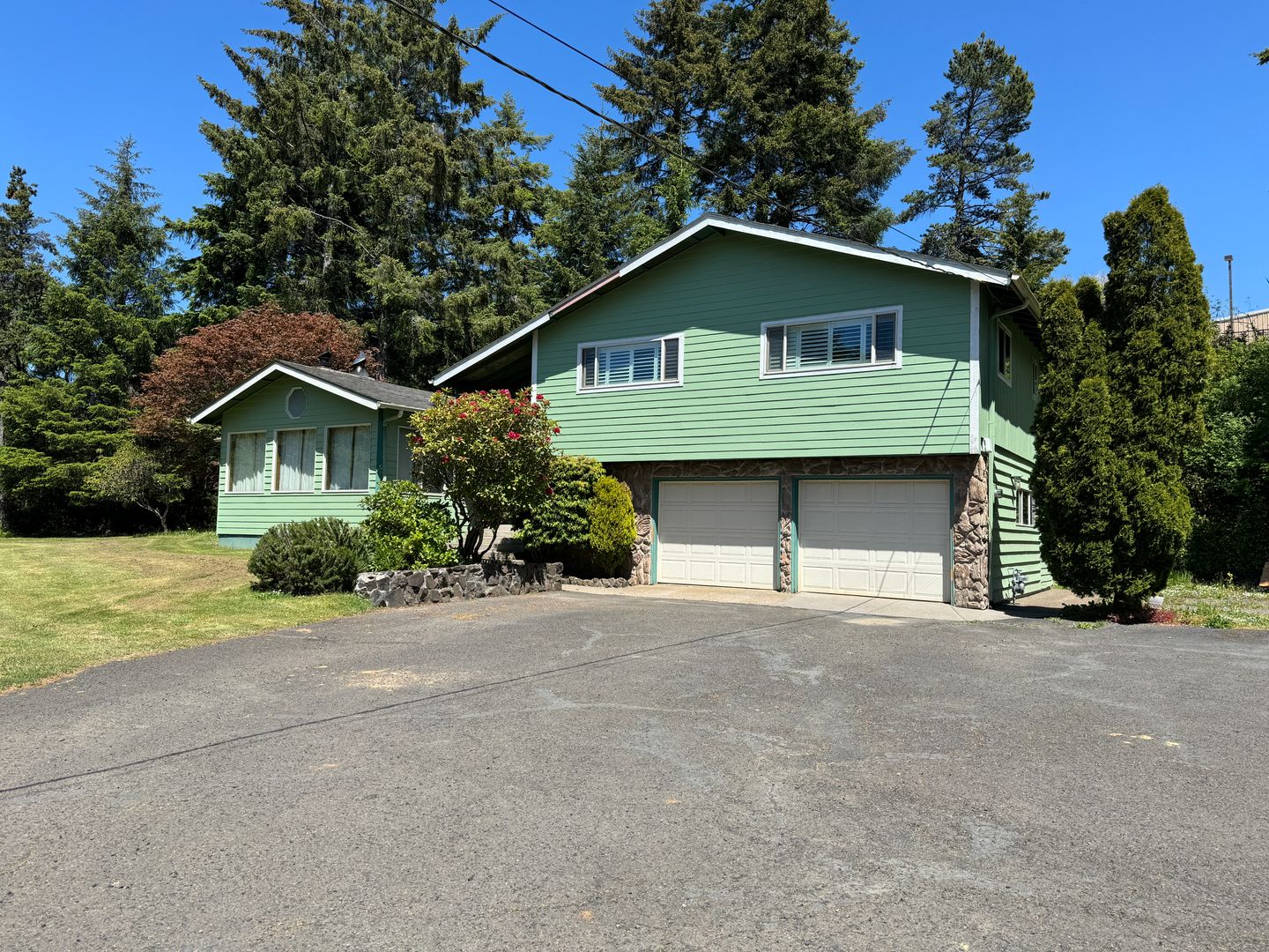 NE Iler St. , Newport, OR 97365