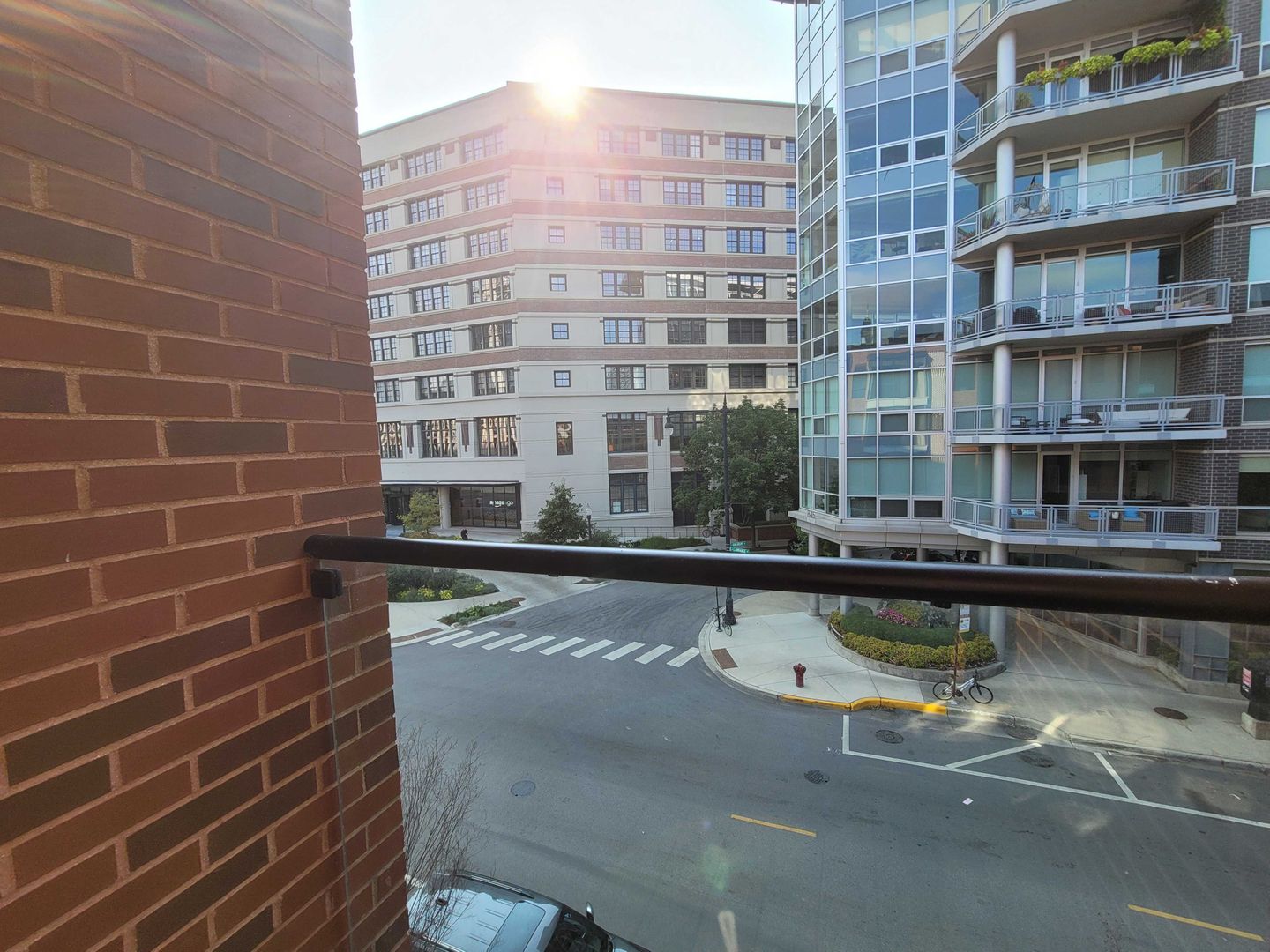 Chicago Apartment: 853 N. Larrabee