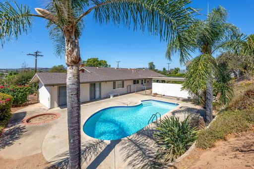 Single Story Escondido Pool Home – photo 1