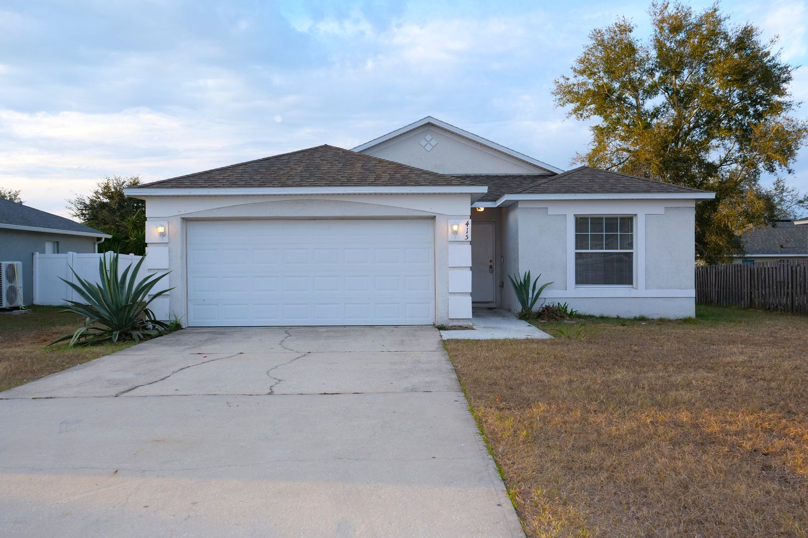 KISSIMMEE House: 415 Danube Way
