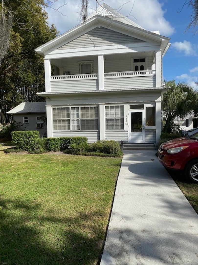 Orlando Apartment: 735 North Westmoreland