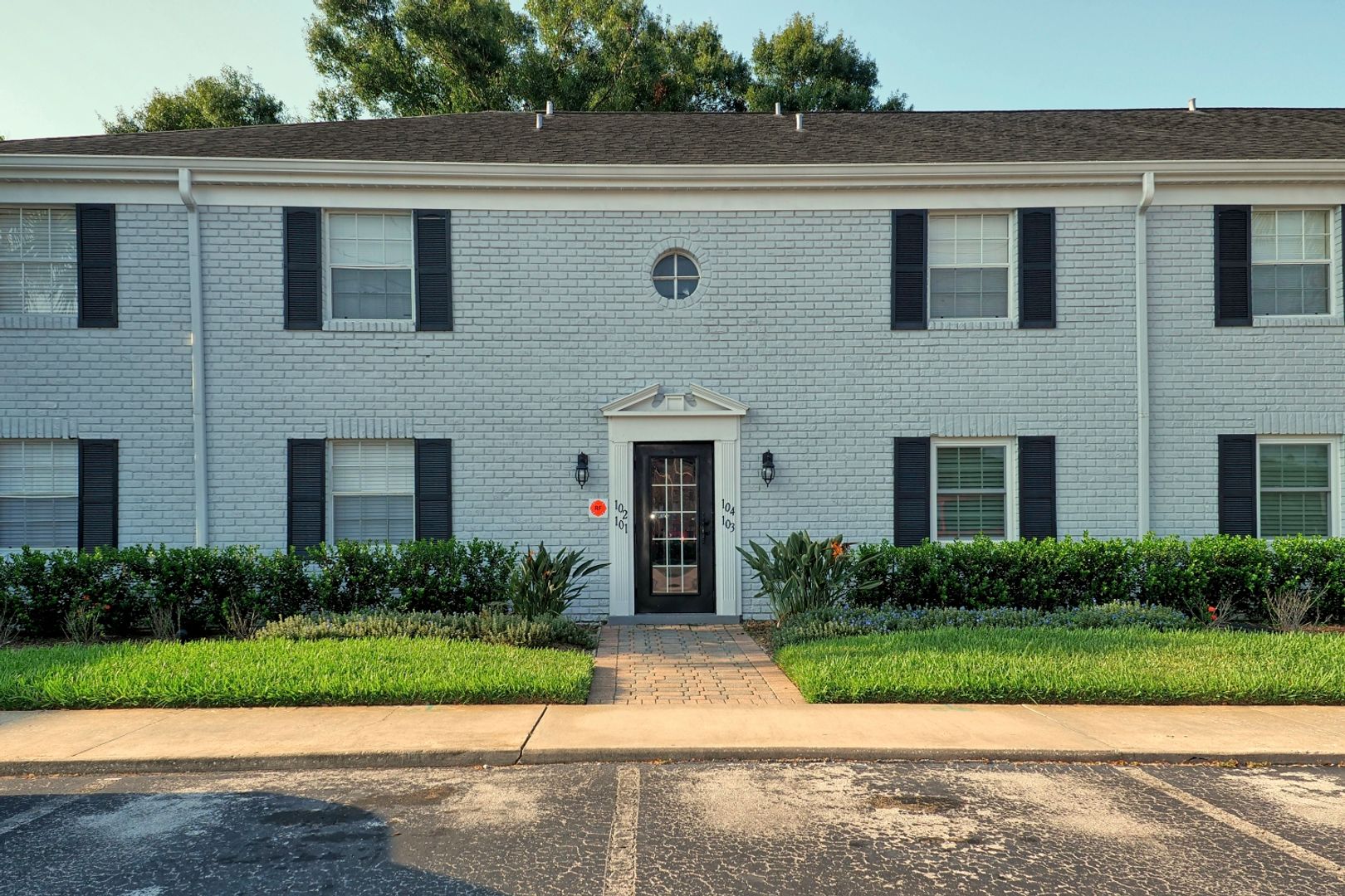 Winter Park House: 101 Lewfield Drive