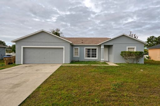 Huge 3/2 House For Rent in Kissimmee Available Now! – photo 1