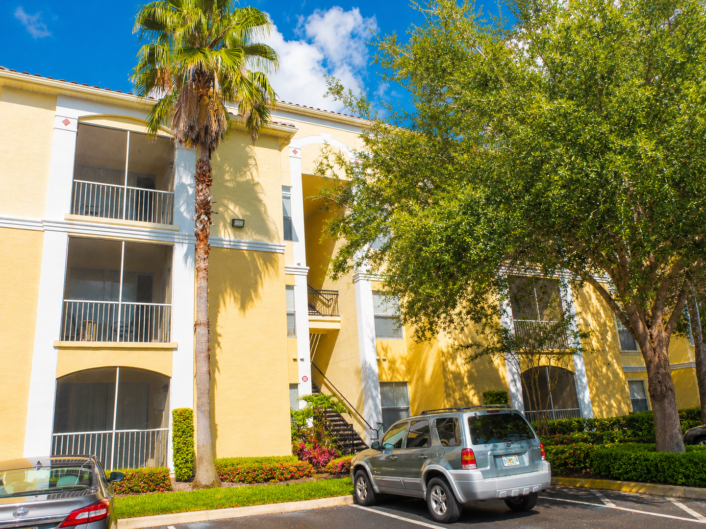 Maitland Condo: 1175 Lake Shadow Cir