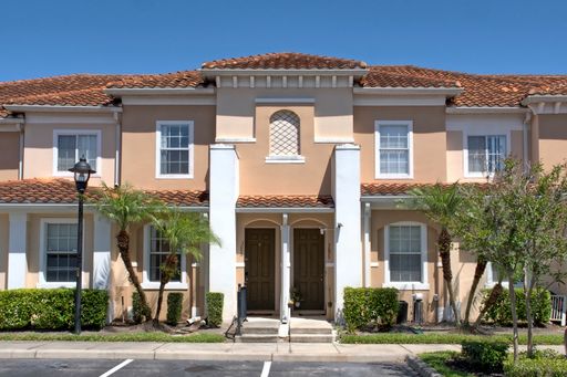 Gorgeous Furnished Townhome Close to Disney Available Now!! – photo 1