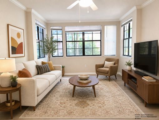 Peaceful, quiet & comfortable! New Vinyl Plank flooring & Appliances – photo 1