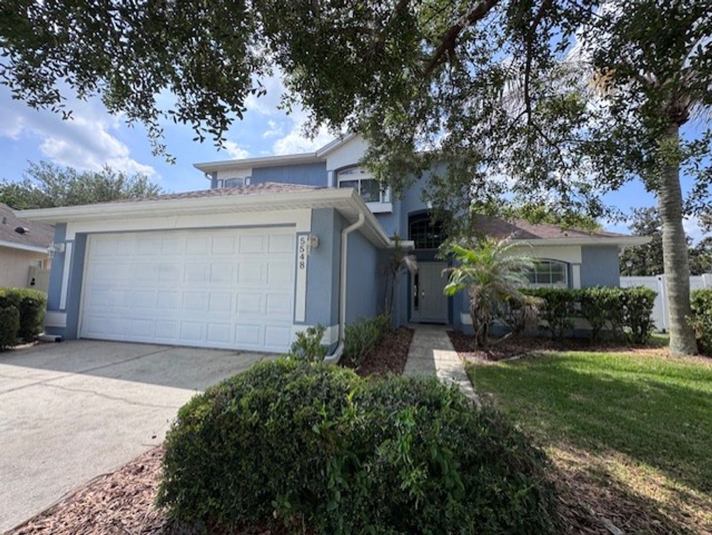 Oviedo House: 5548 Misty Wood Court