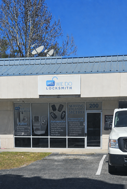 Cox Plaza Commercial Office space – photo 1