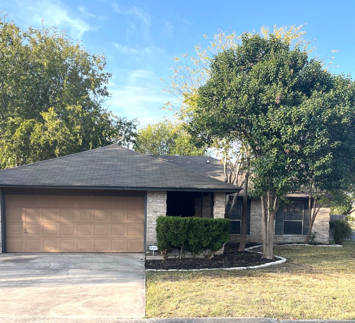 San Antonio House: 13539 Primwood