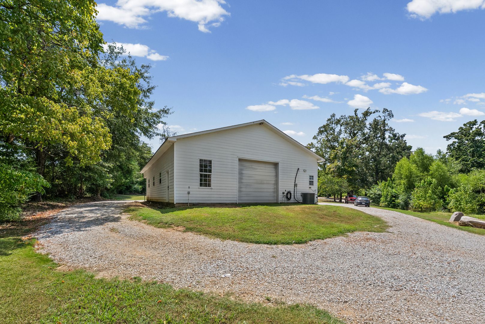 Oxford Apartment: DCB Properties II