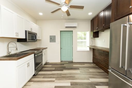 Fully Renovated Studio in Jasper | Move-In Ready | Stainless Steel Appliances
