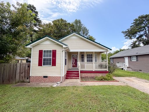Newly Renovated 3-Bedroom Home Near Brainerd Road | Section 8 Accepted – photo 1