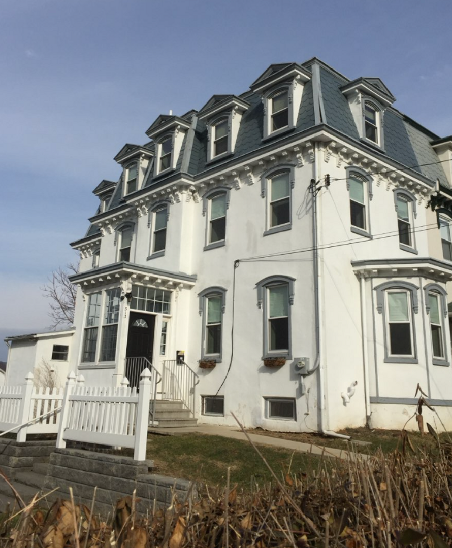 Downingtown House: 313 Highland Ave