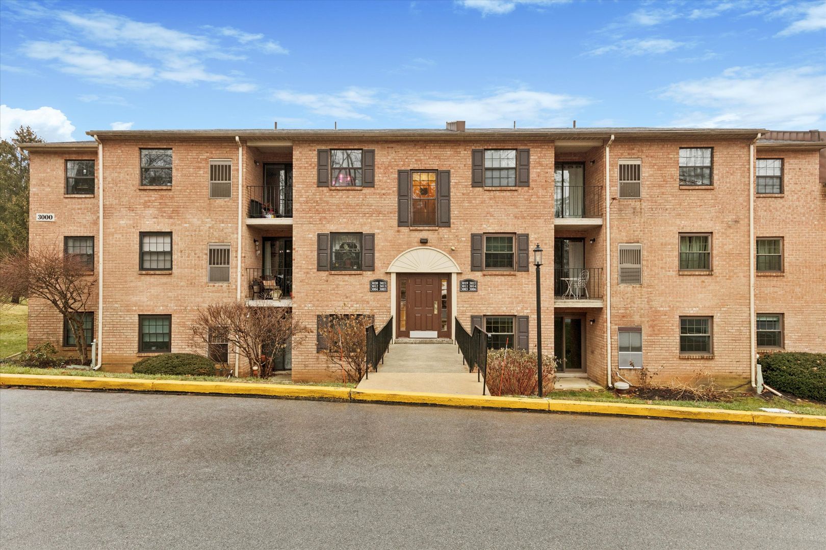 West Chester Condo: 3003 Valley Dr