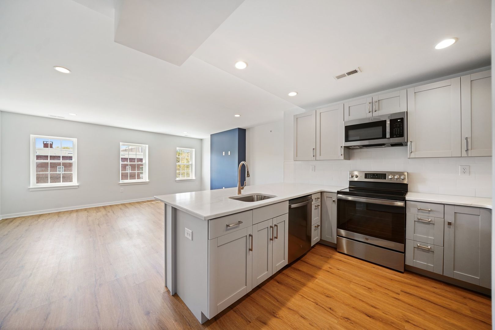West Chester Apartment: 5 N Walnut Street