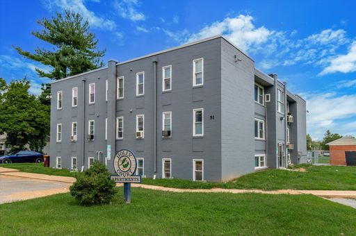 Newly Renovated 2B/1B Apartment in West Grove! – photo 1
