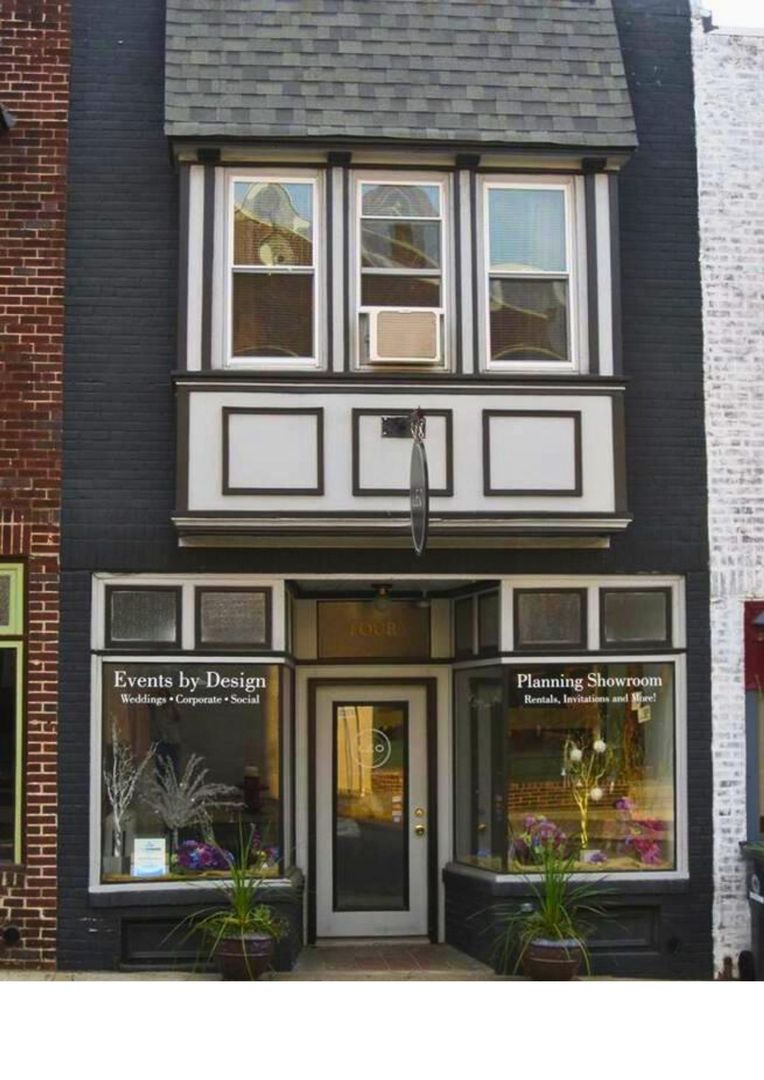 Phoenixville Apartment: 4 Gay St