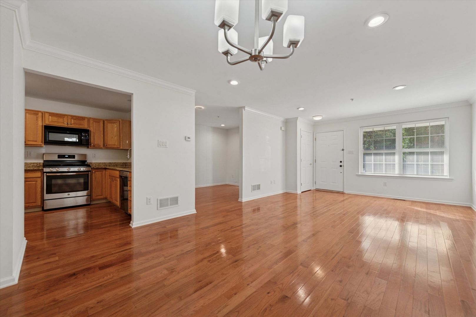 Chester Springs House: 69 Granite Lane