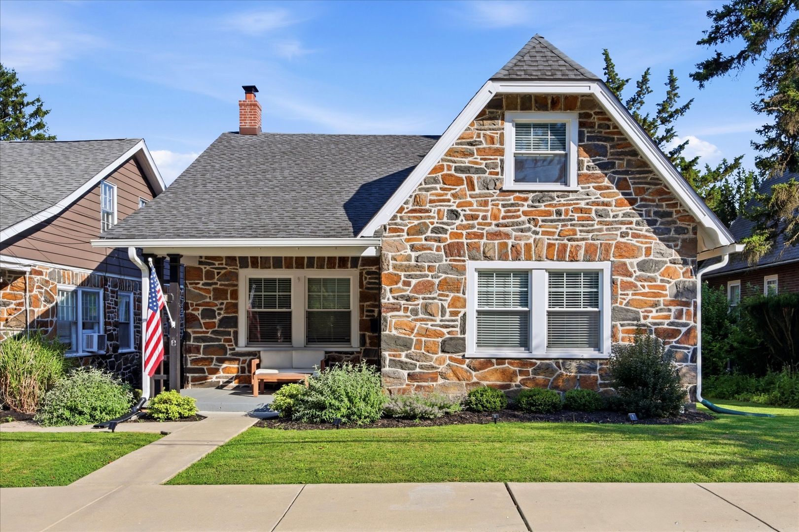 West Chester House: 124 Price St