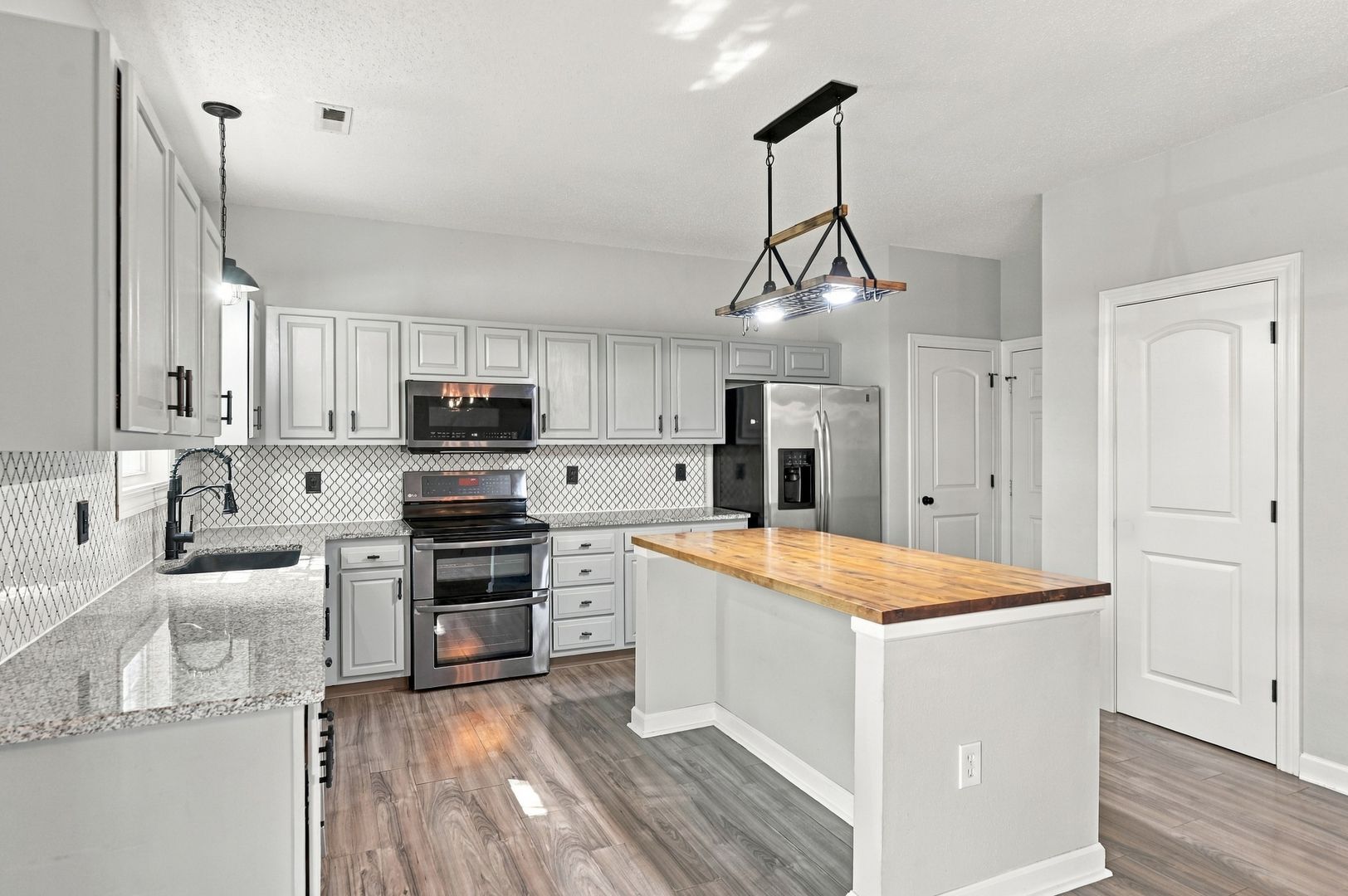 10665 Brooks St 12 of 12