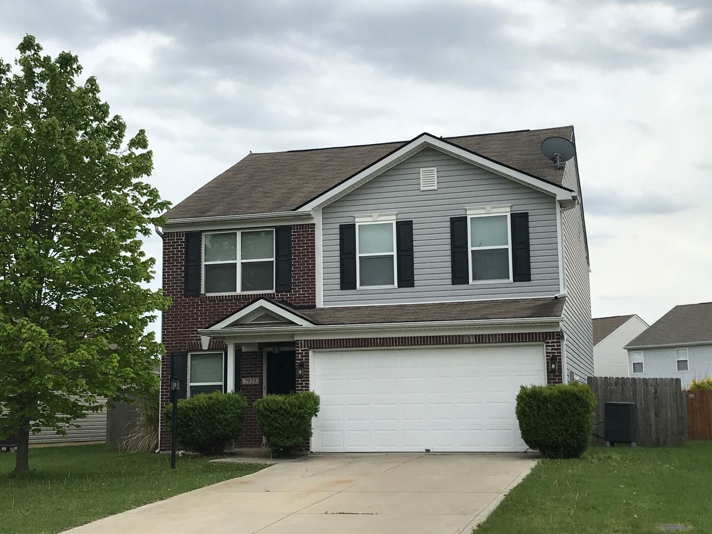 INDIANAPOLIS House: 7935 Bombay Lane