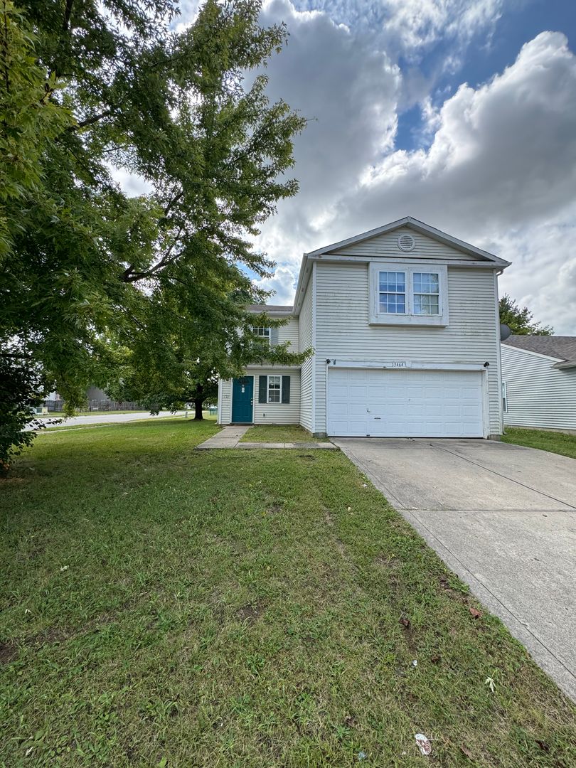 Camby House: 13464 North Etna Green Court