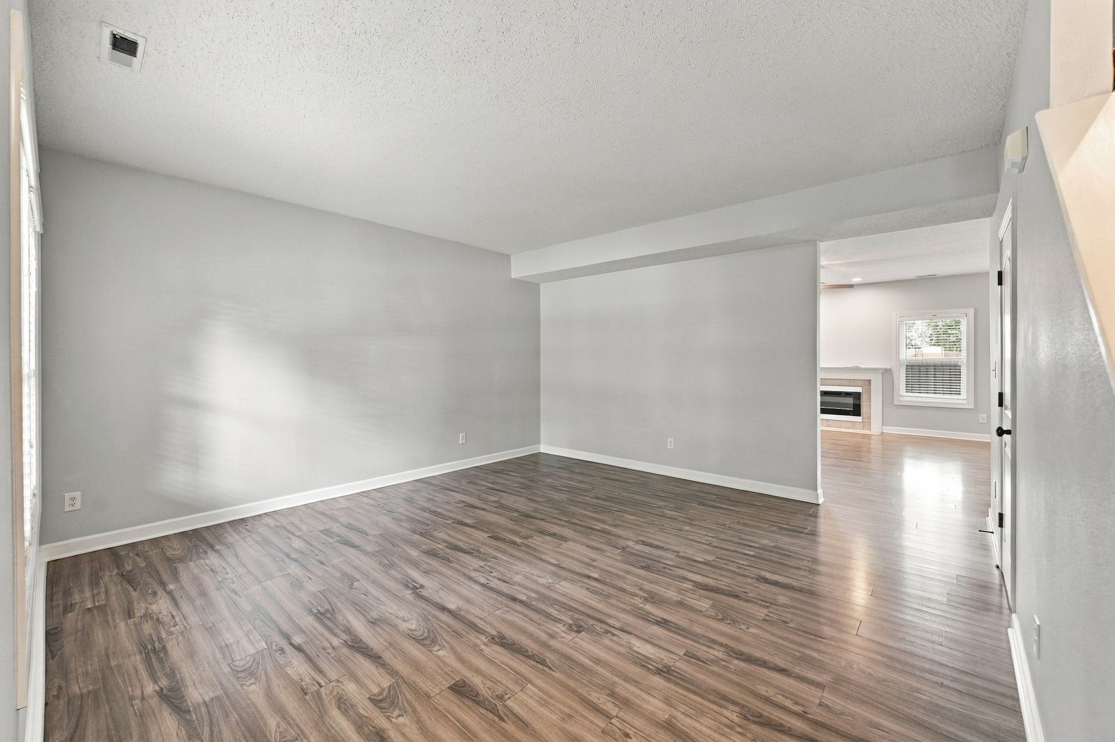 10665 Brooks St 4 of 12
