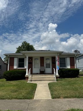 1 BR Beech Grove duplex