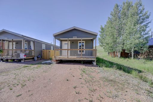 Newer 2 Bed, 2 Bath Home with Double Lot & Mountain Views in Prime Cripple Creek location!