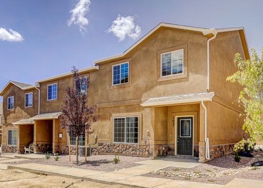 Newer Townhome near Woodmen and Black Forest! – photo 1