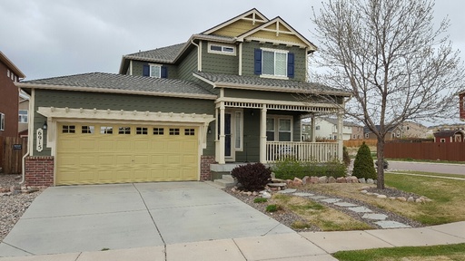 5 bedroom with full basement – photo 1
